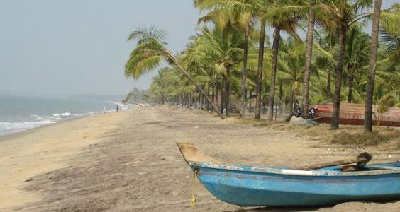 vallikunnu beach 1